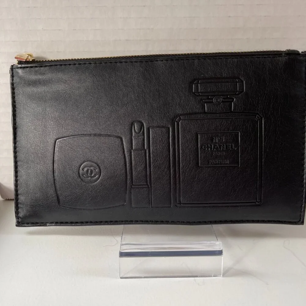 Chanel Black Makeup Pouch (158914)